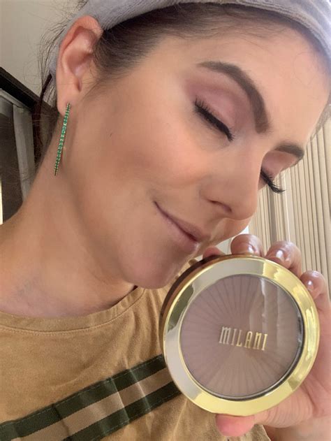 milani silky matte bronzing powder